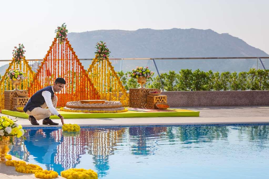 Doubletree By Hilton Jaipur Amer Konforlar fotoğraf